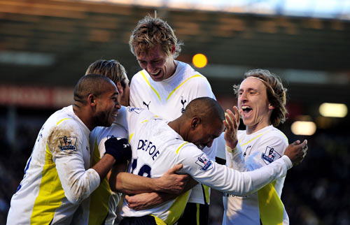 汇聚成低防 汇聚成低防